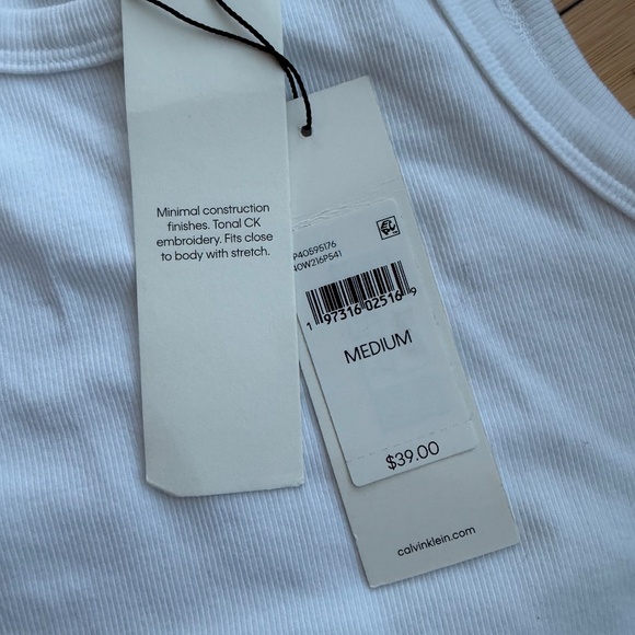 🤍 Calvin Klein Ribbed Tank + Lace Thong Set (New with Tags) - Picture 2 of 6